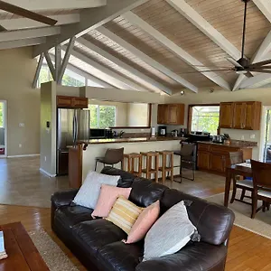 Ocean Views, Indoor And Outdoor Brilliance! Villa